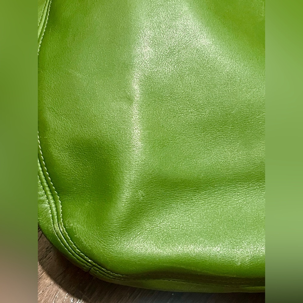 COACH Vintage Rare Eldridge Soho Leaf Green Leather Gold Buckle Shoulder Hobo - Picture 10 of 16